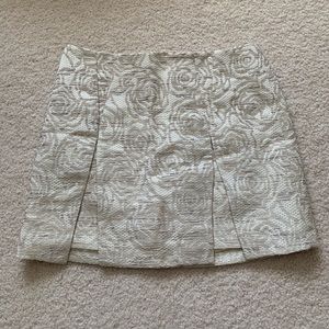 Contemporary forever 21 off white mini skirt